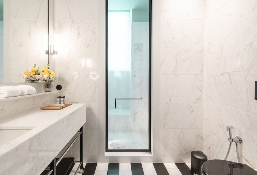 The Editory Boulevard Aliados Hotel Preferred Hotels