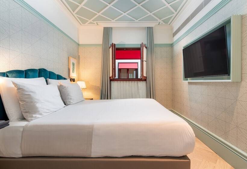 The Editory Boulevard Aliados Hotel Preferred Hotels