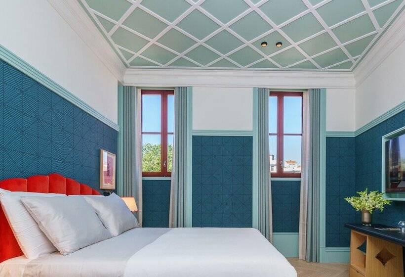 The Editory Boulevard Aliados Hotel Preferred Hotels