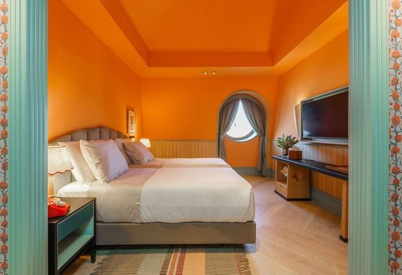 The Editory Boulevard Aliados Hotel Preferred Hotels