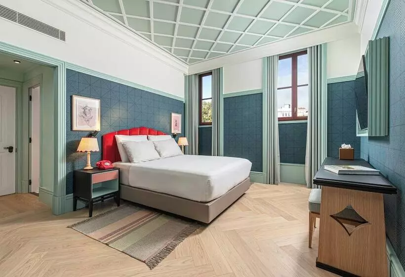 The Editory Boulevard Aliados Hotel   Preferred Hotels