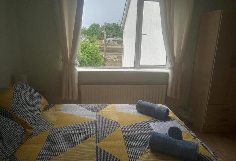 مبيت وإفطار Moorings Greenway