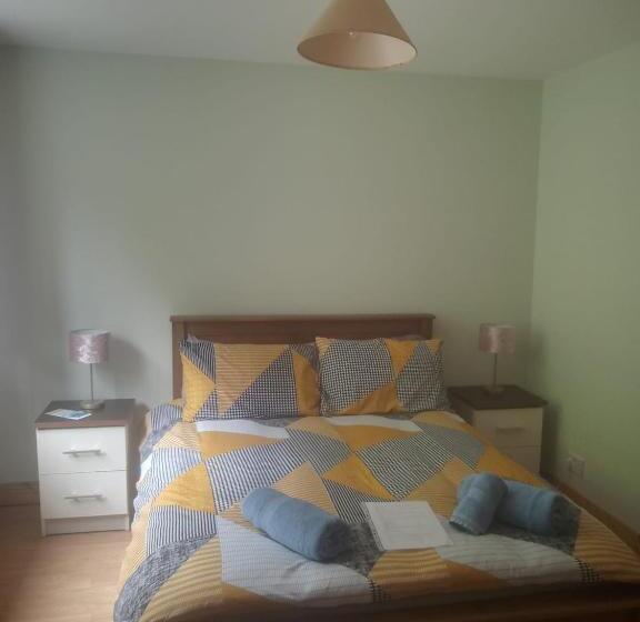 مبيت وإفطار Moorings Greenway