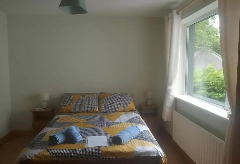 Aamiaismajoitus (B&B) Moorings Greenway