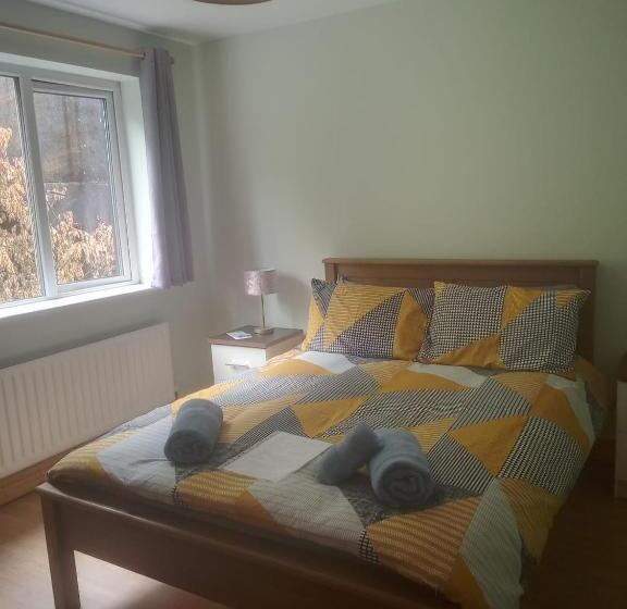 مبيت وإفطار Moorings Greenway