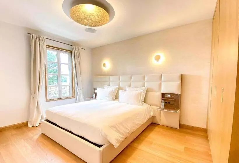 Aamiaismajoitus (B&B) Petit Monlot   Saint Emilion