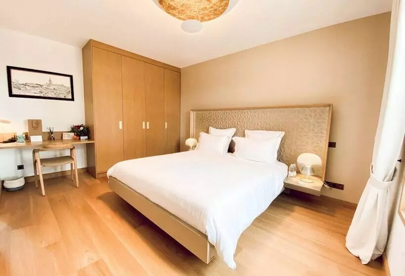 Aamiaismajoitus (B&B) Petit Monlot   Saint Emilion