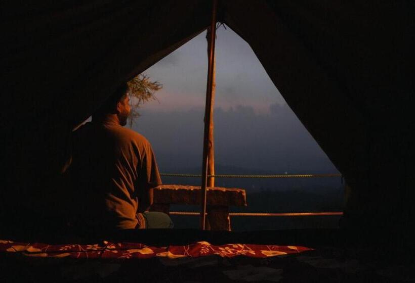 בית מלון כפרי Paadi Holidays Ramakkalmedu