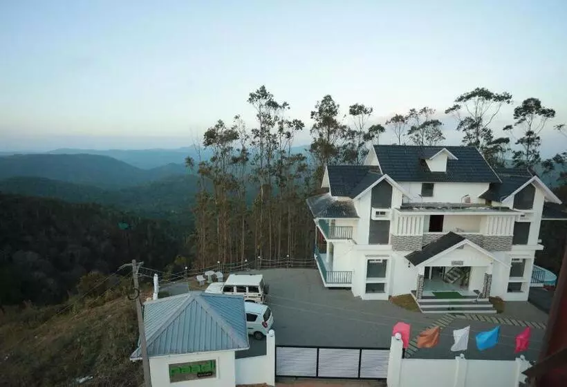 Hotelli Paadi Holidays Ramakkalmedu