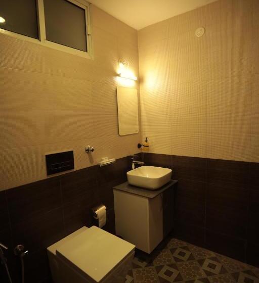 בית מלון כפרי Paadi Holidays Ramakkalmedu