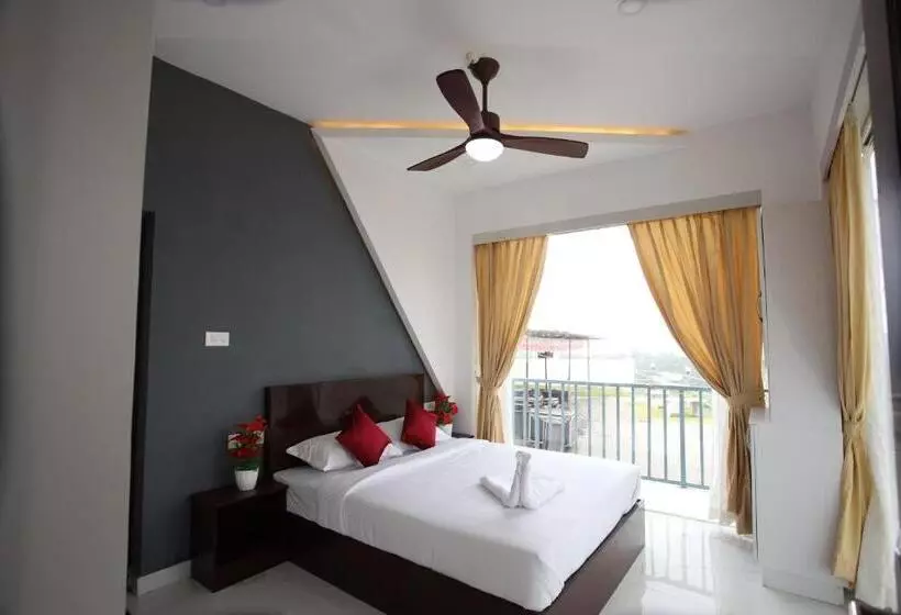 Hotelli Paadi Holidays Ramakkalmedu