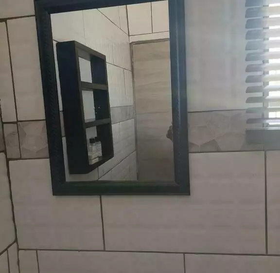 Nsuku Bed And Breakfast