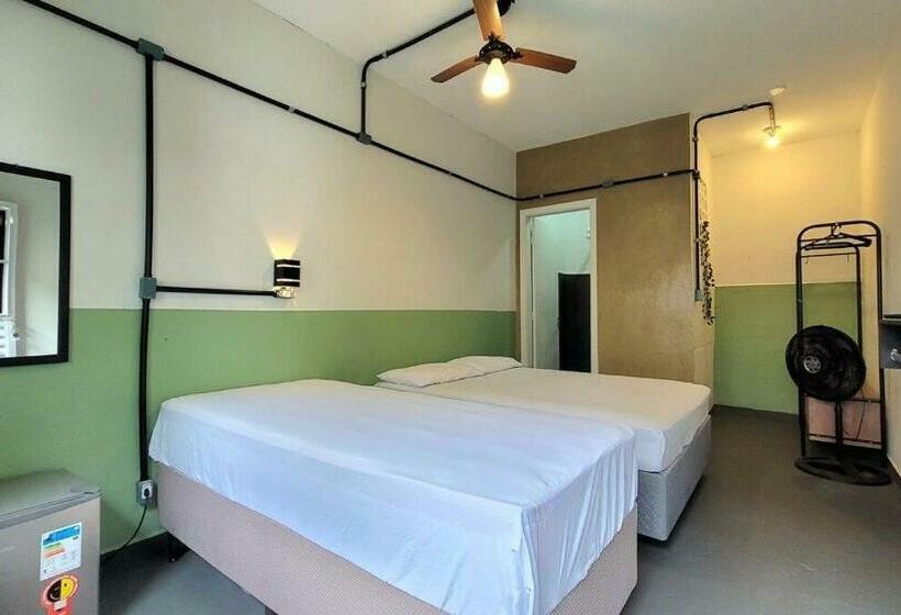 Pensión Suíte 11 • Praia Das Pitangueiras