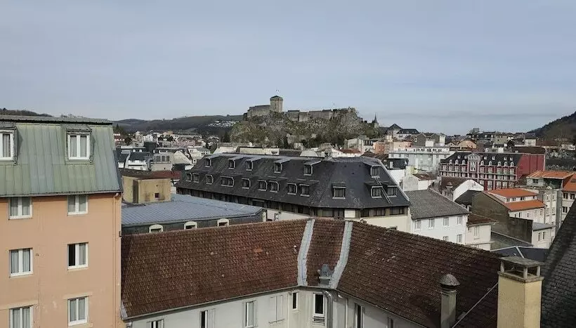 هتل Corona Lourdes