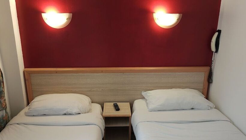 בית מלון כפרי Corona Lourdes