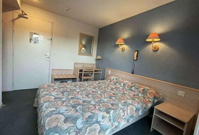 هتل Corona Lourdes