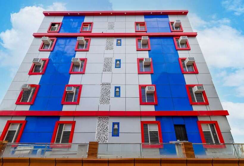 Airport Hotel Shivaka Inn