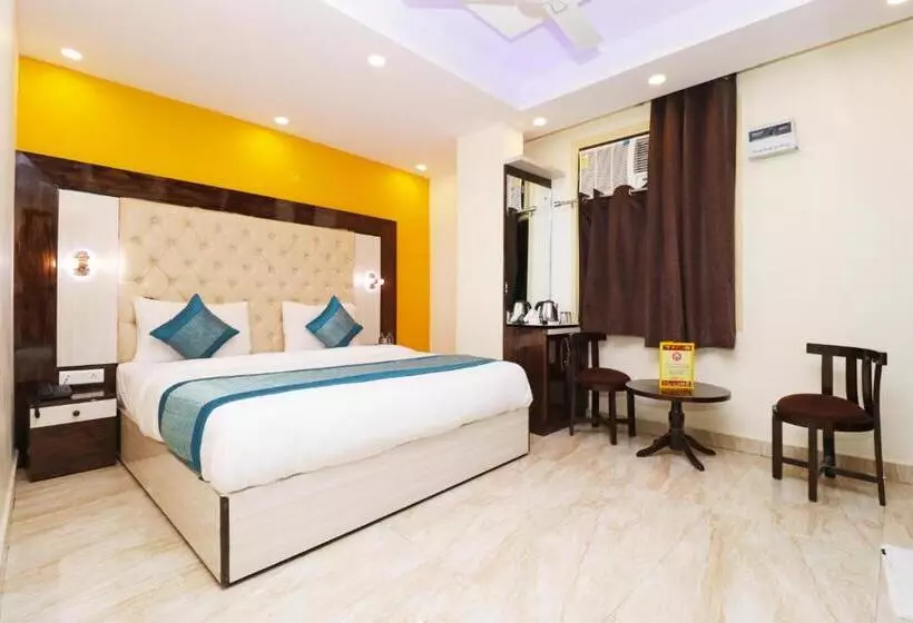 Airport Hotel Shivaka Inn