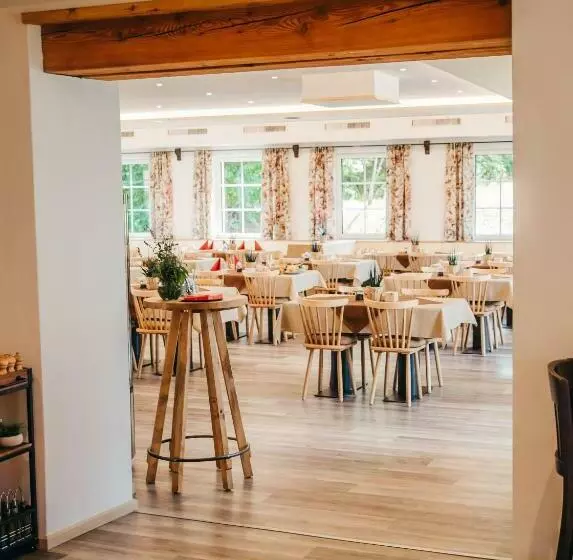 Hotelli Gasthof Franziskibad