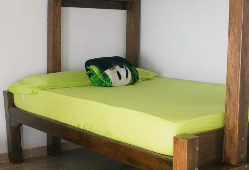 ホテル Zabdi Coveñas