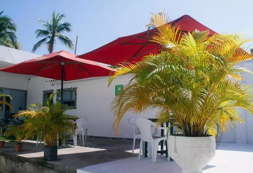 ホテル Zabdi Coveñas