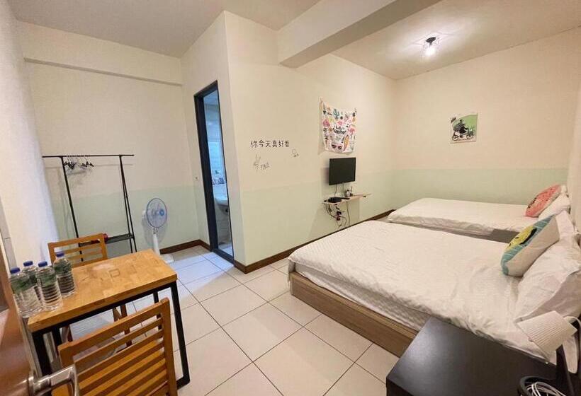 二街窩窩電梯民宿花蓮車站東出口second Street Nest Hostal
