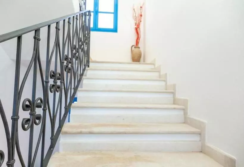 Majatalo H14 Porto Frailis