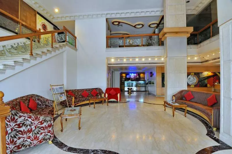 هتل Amar Vilas Indore