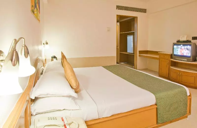 هتل Amar Vilas Indore