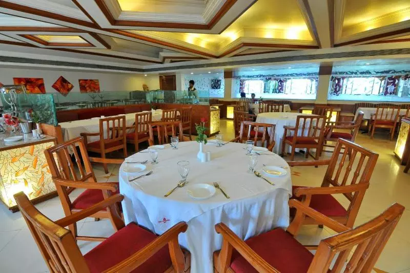 هتل Amar Vilas Indore