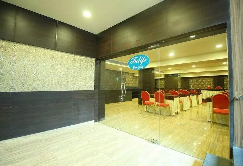 فندق Central Beacon