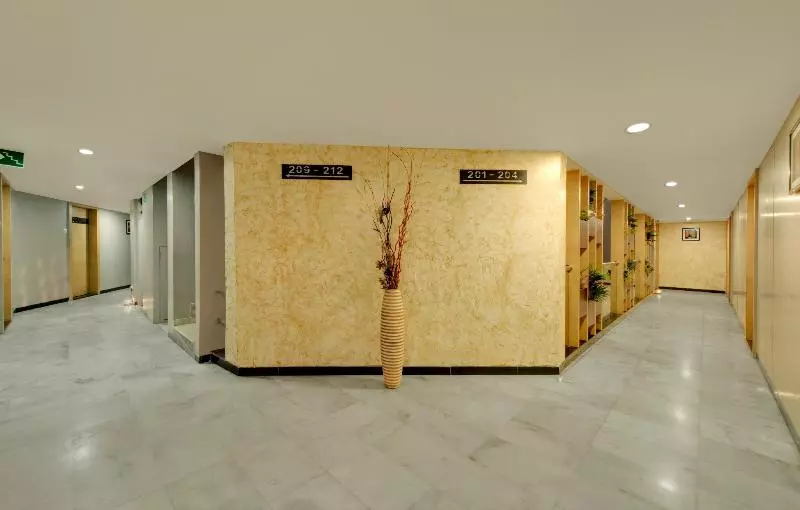 فندق Central Beacon