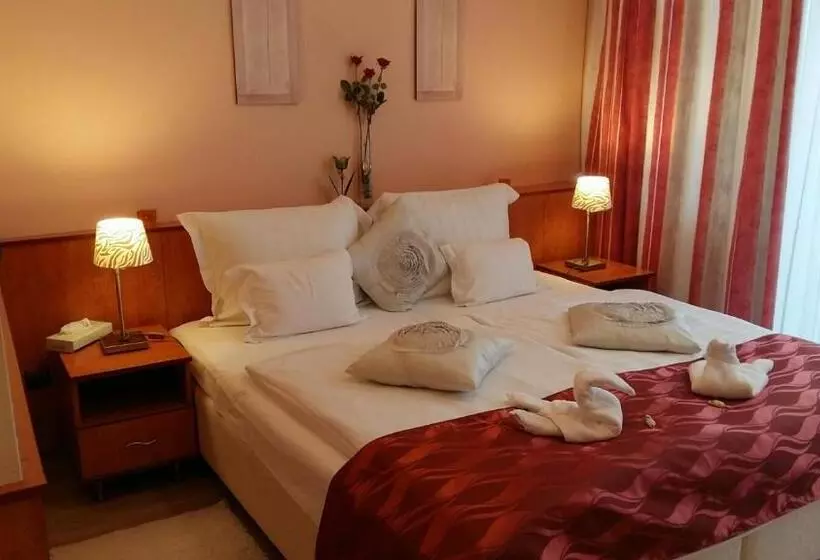 בית מלון כפרי Isabell Győr