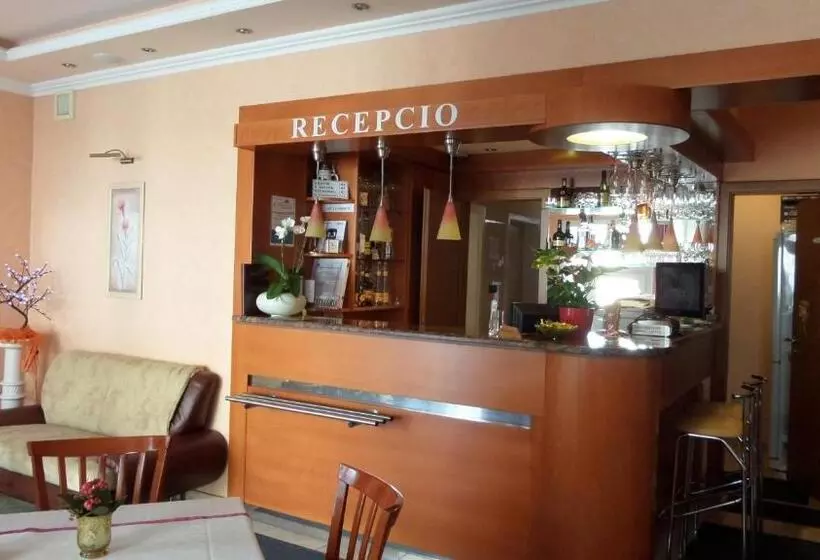 בית מלון כפרי Isabell Győr