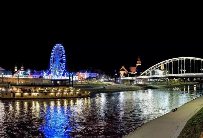 בית מלון כפרי Isabell Győr