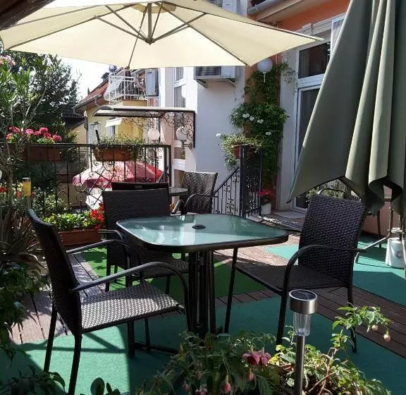 בית מלון כפרי Isabell Győr