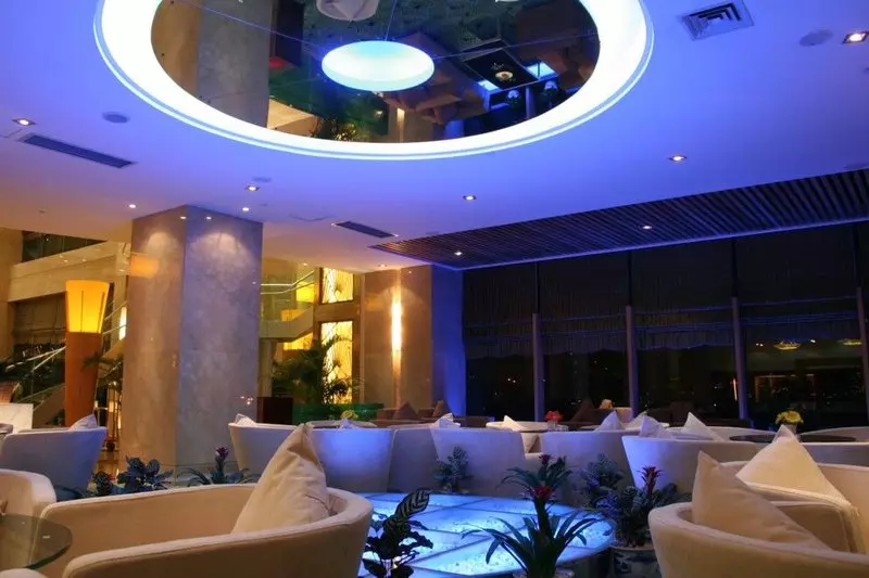 ホテル Jiayu Emperor