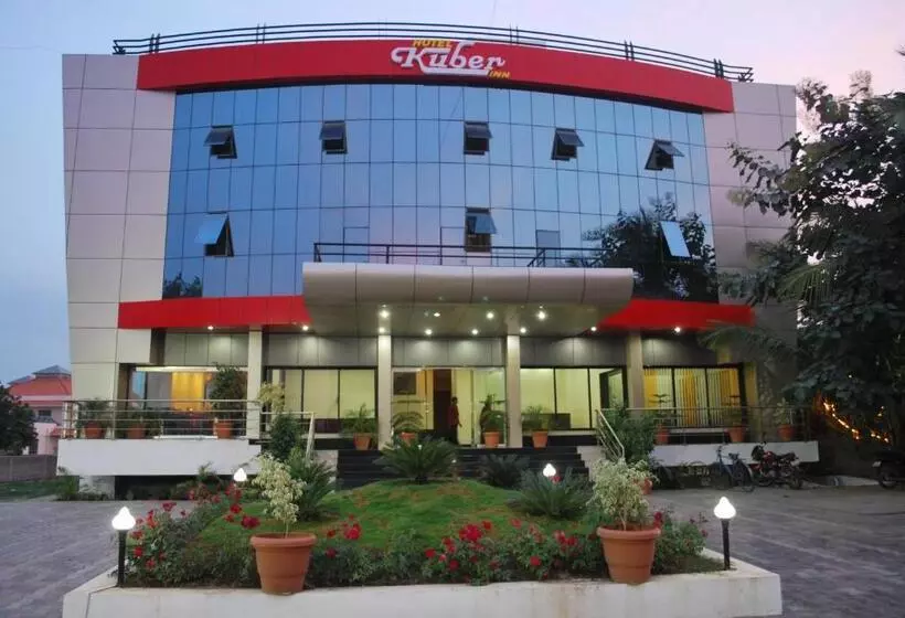 Hotelli Kuber Inn