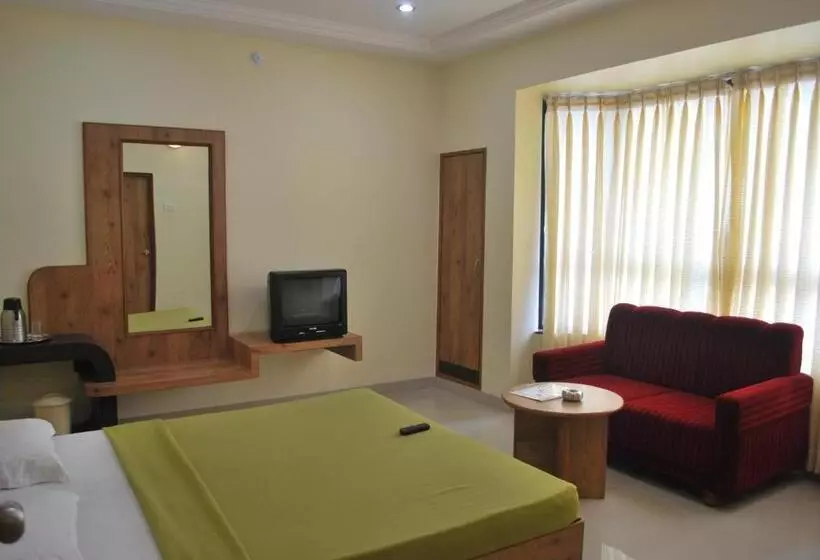 Hotelli Kuber Inn