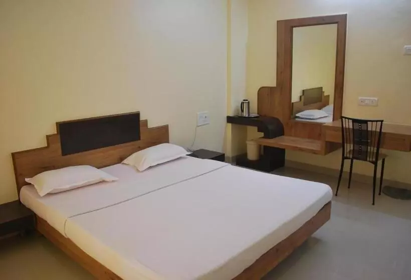 Hotelli Kuber Inn