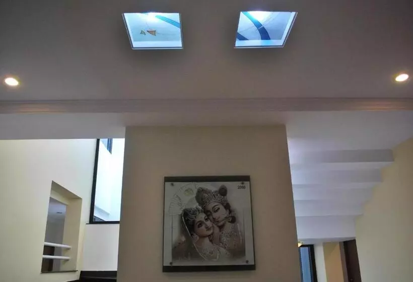 Hotelli Kuber Inn