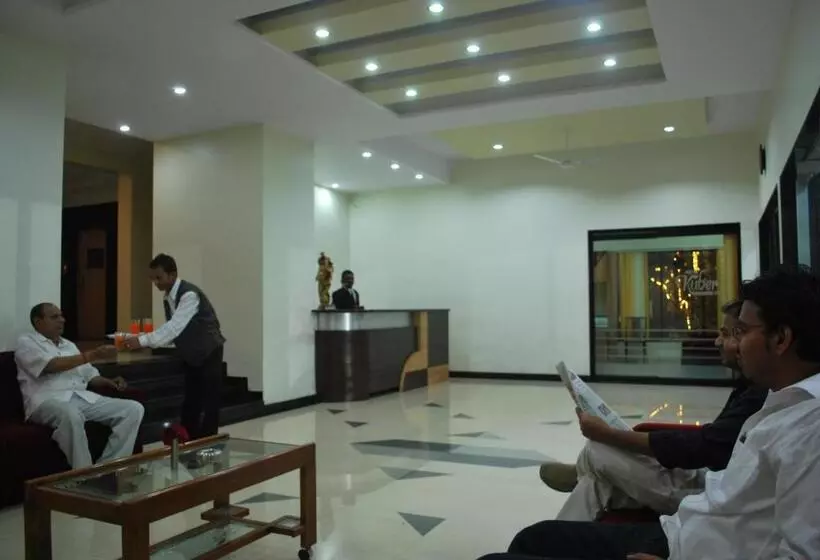 Hotelli Kuber Inn
