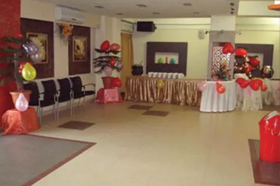 酒店 Majestic Shillong