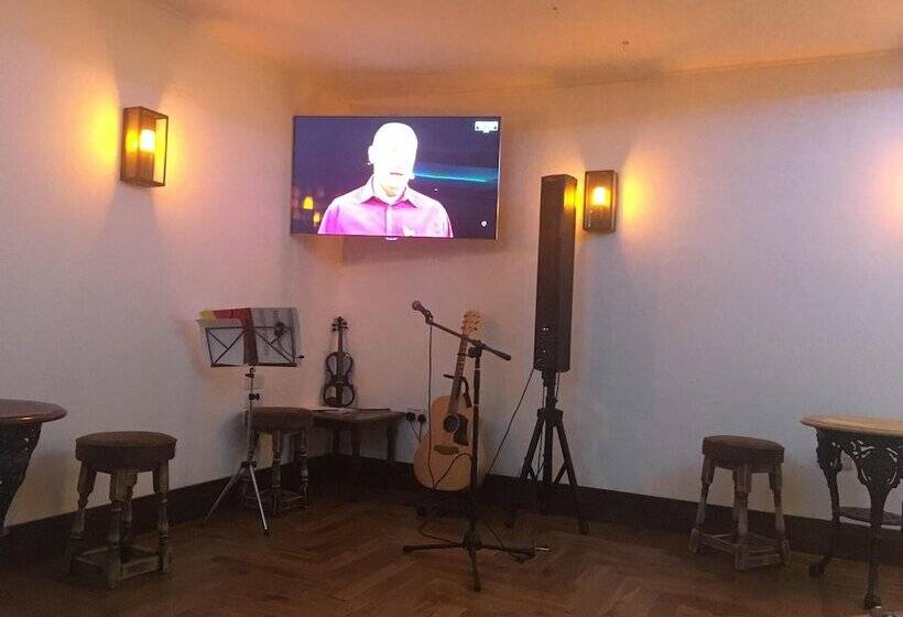 בית מלון כפרי Melford House