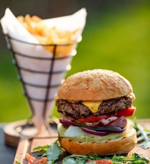 هتل Renaissance By Crystall