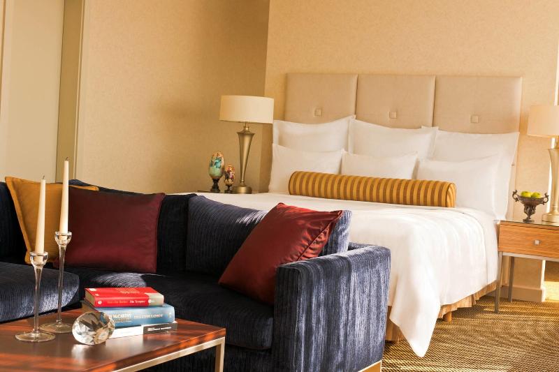 בית מלון כפרי Renaissance By Crystall