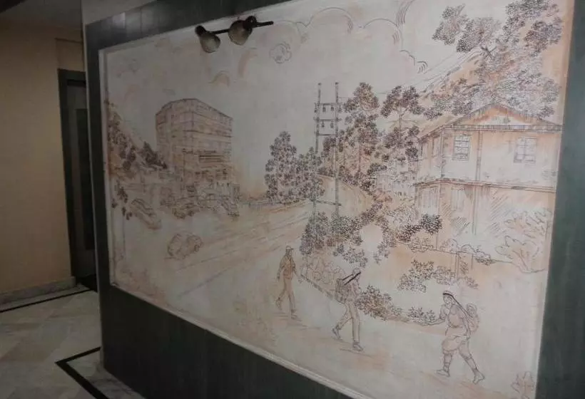 酒店 Majestic Shillong