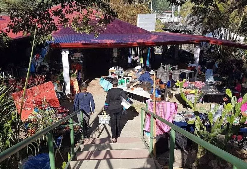 Hotel The Riverside Inn