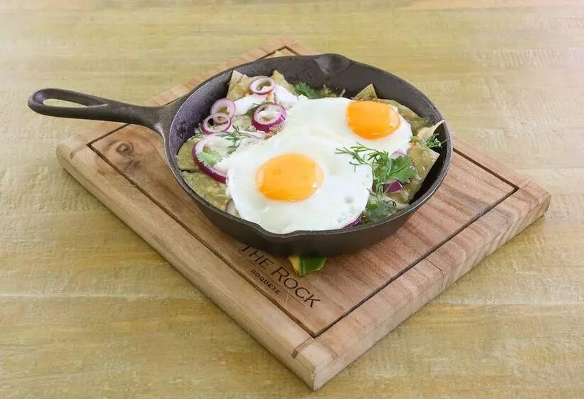 Hotel The Riverside Inn