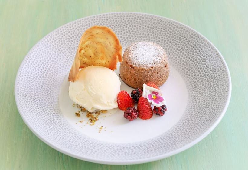 호텔 The Riverside Inn